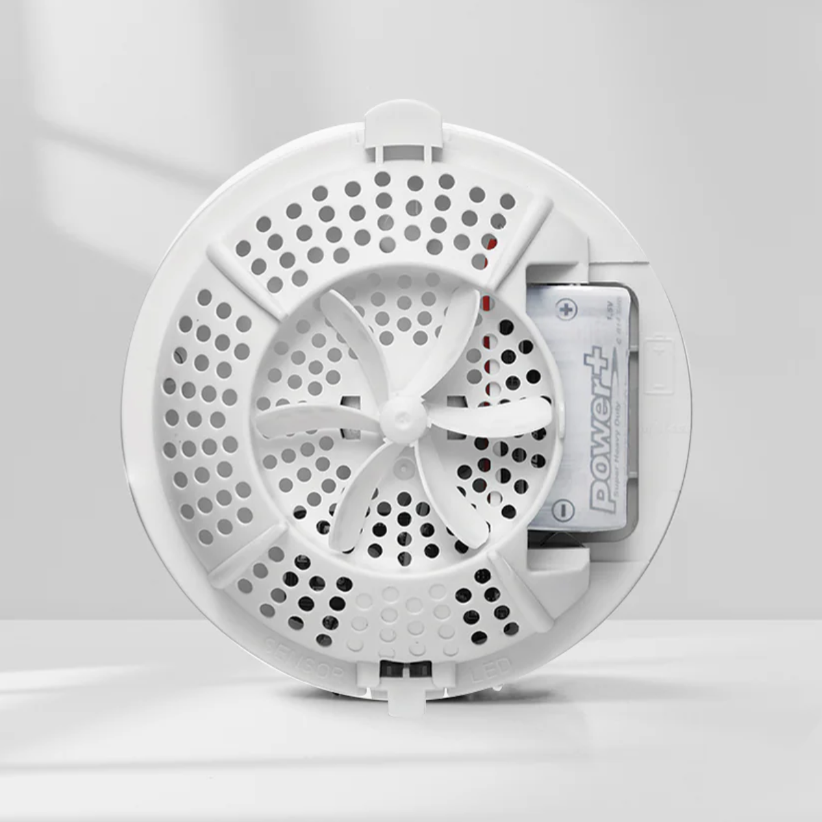P-WAVE | EASY AIR FRESHENER DISPENSER FAN X 1 | 105261 | 222107